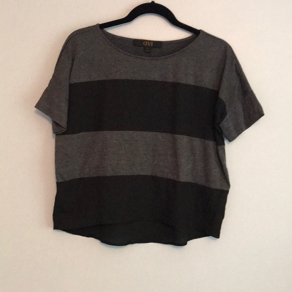 Like new large stripe top drop shoulder